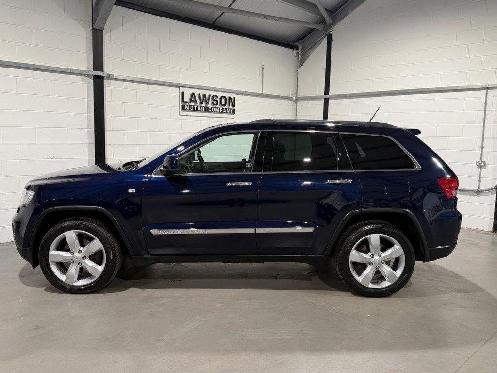 USED 2018 62 JEEP GRAND CHEROKEE 3.0 V6 CRD Overland SUV 5dr Diesel Auto 4WD Euro 5 (237 bhp) 