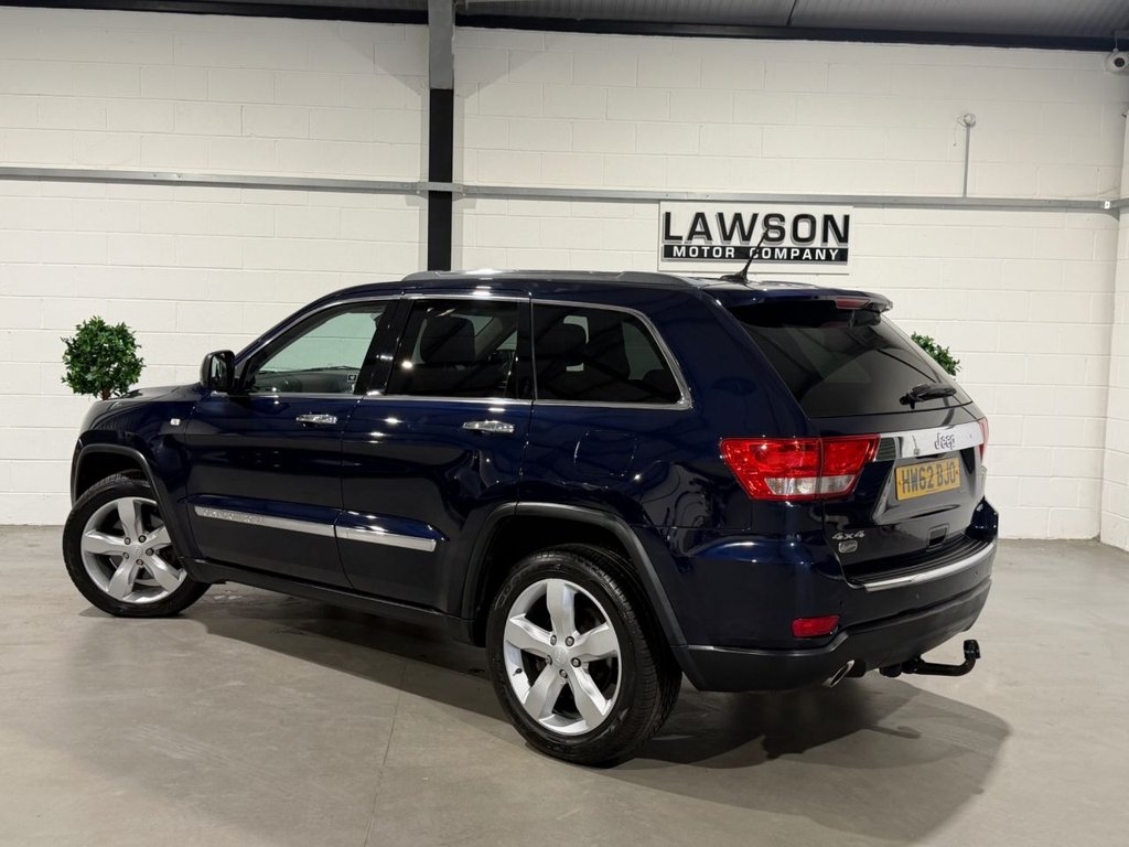 USED 2018 62 JEEP GRAND CHEROKEE 3.0 V6 CRD Overland SUV 5dr Diesel Auto 4WD Euro 5 (237 bhp) 