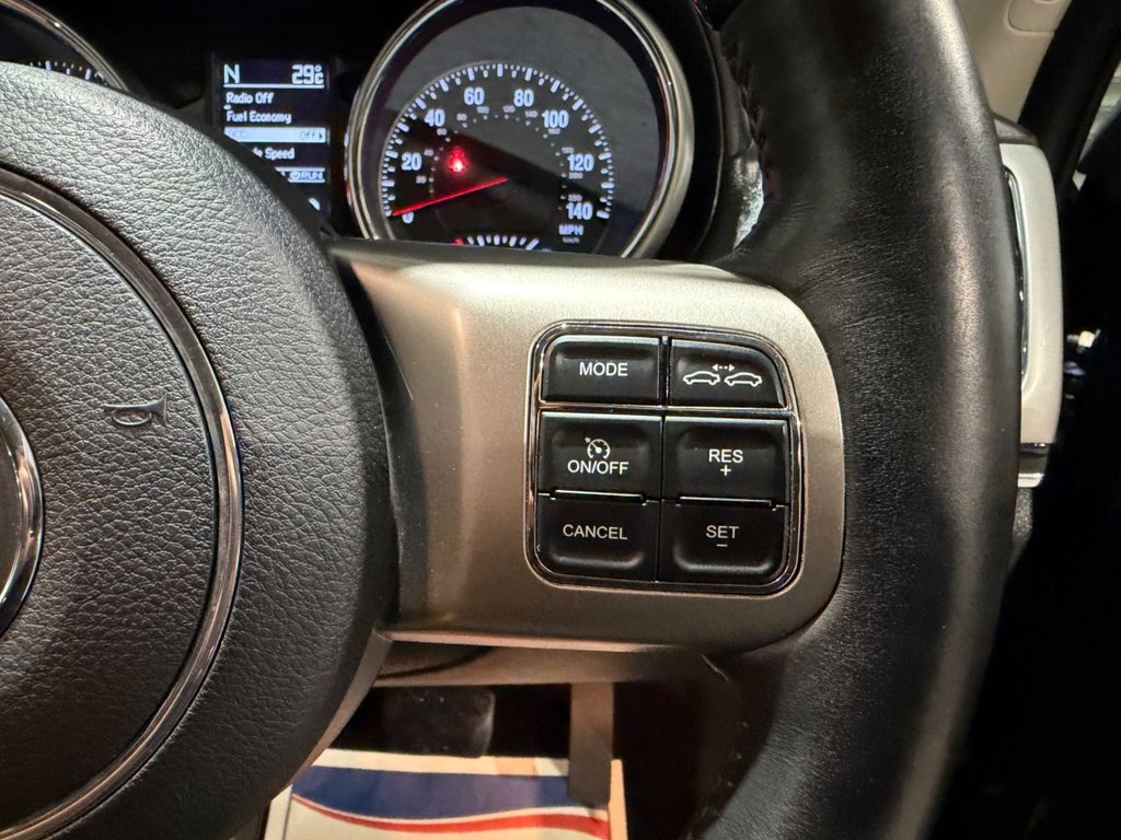 USED 2018 62 JEEP GRAND CHEROKEE 3.0 V6 CRD Overland SUV 5dr Diesel Auto 4WD Euro 5 (237 bhp) 
