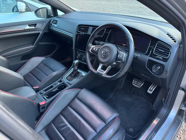 View our VOLKSWAGEN GOLF