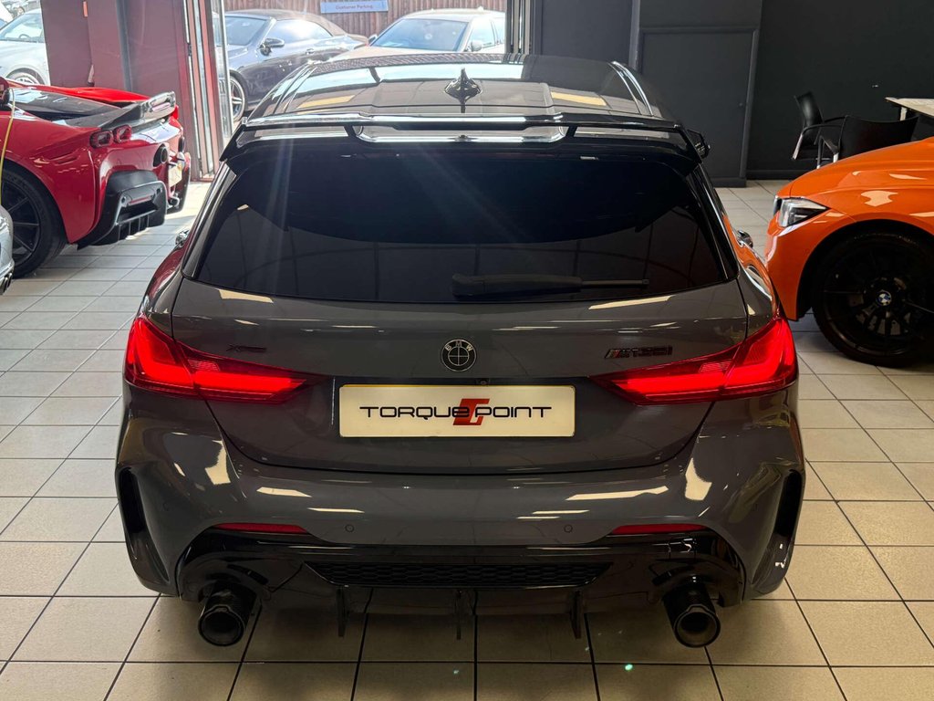 USED 2019 69 BMW 1 SERIES 2.0 M135i xDrive Auto 4WD 5dr FSH + HUD + HK + REVERSE CAM