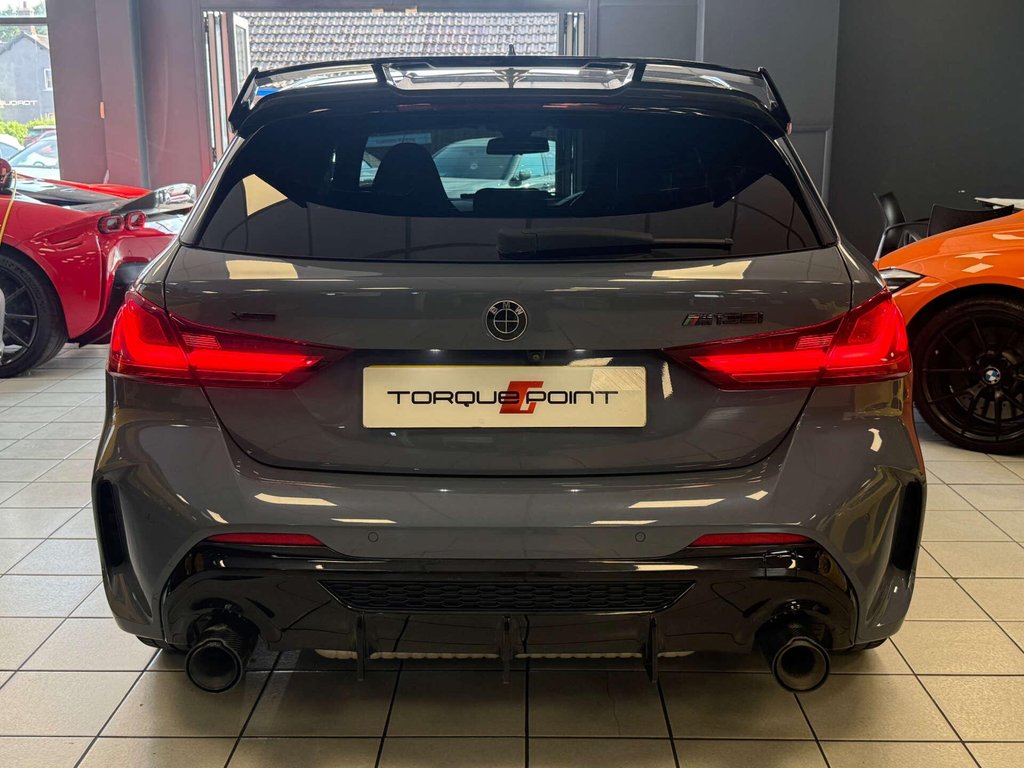 USED 2019 69 BMW 1 SERIES 2.0 M135i xDrive Auto 4WD 5dr FSH + HUD + HK + REVERSE CAM