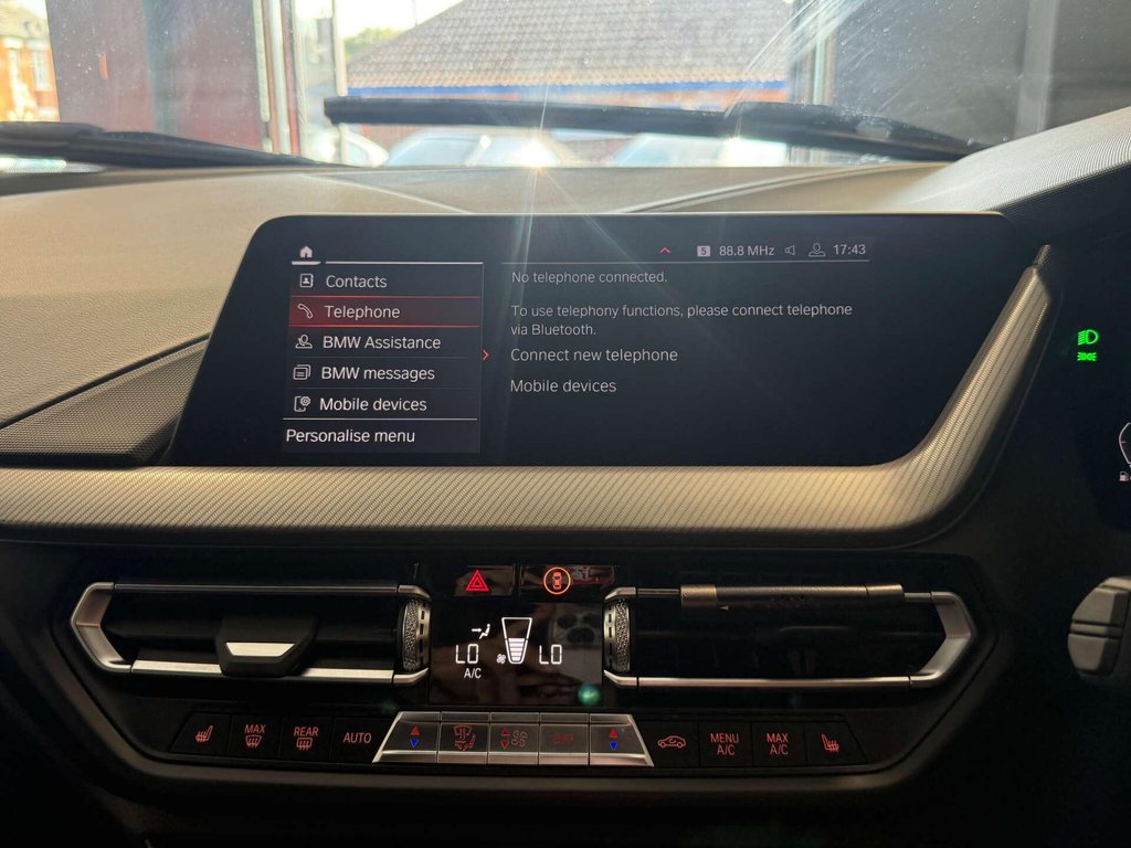 USED 2019 69 BMW 1 SERIES 2.0 M135i xDrive Auto 4WD 5dr FSH + HUD + HK + REVERSE CAM