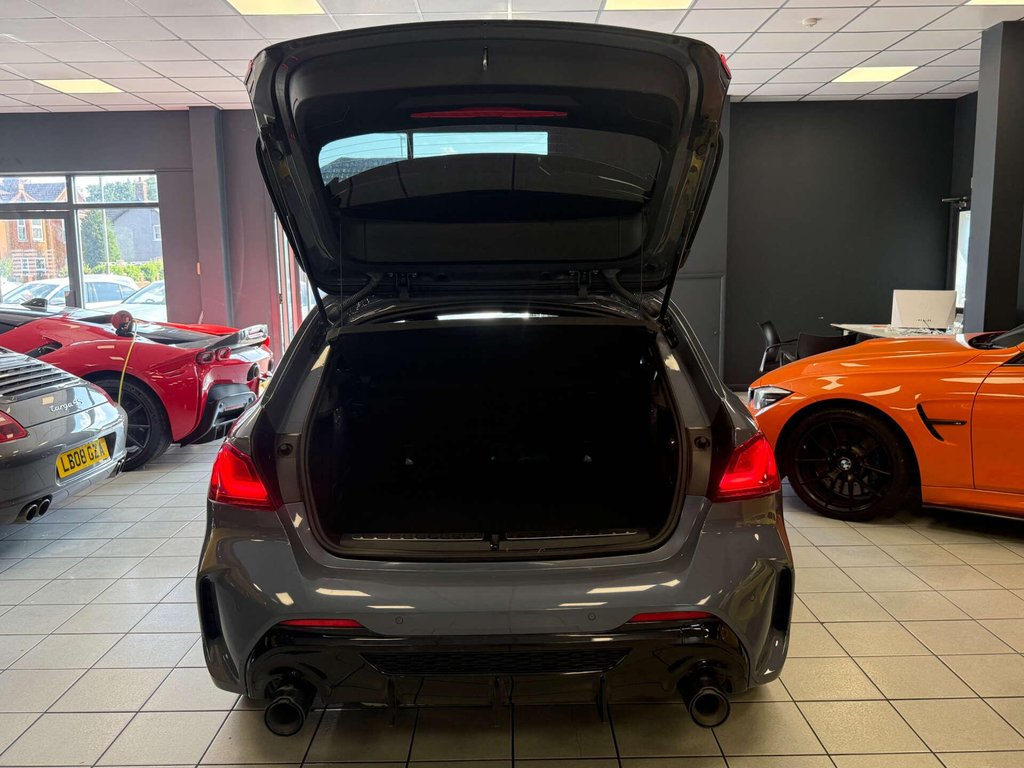 USED 2019 69 BMW 1 SERIES 2.0 M135i xDrive Auto 4WD 5dr FSH + HUD + HK + REVERSE CAM