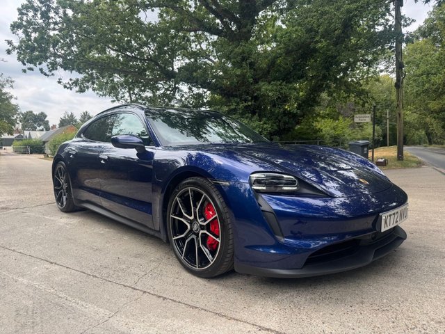 View our Porsche Taycan Performance Plus 93.4kWh 4S Sport Turismo 5dr Electric Auto 4WD (11kW Charger) (571 ps)