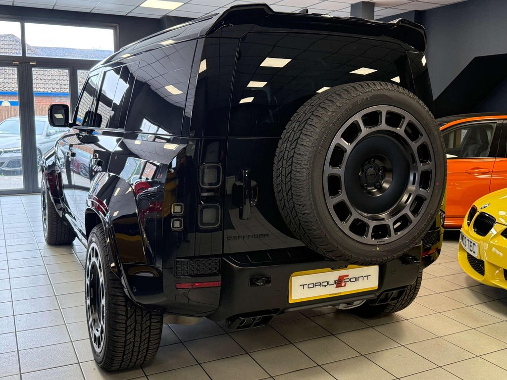 USED 2026 26 LAND ROVER DEFENDER 3.0 Defender Hard Top X-Dynamic HSE D MHEV Automatic 4WD 5dr OCTA KIT + COMMERCIAL VAT