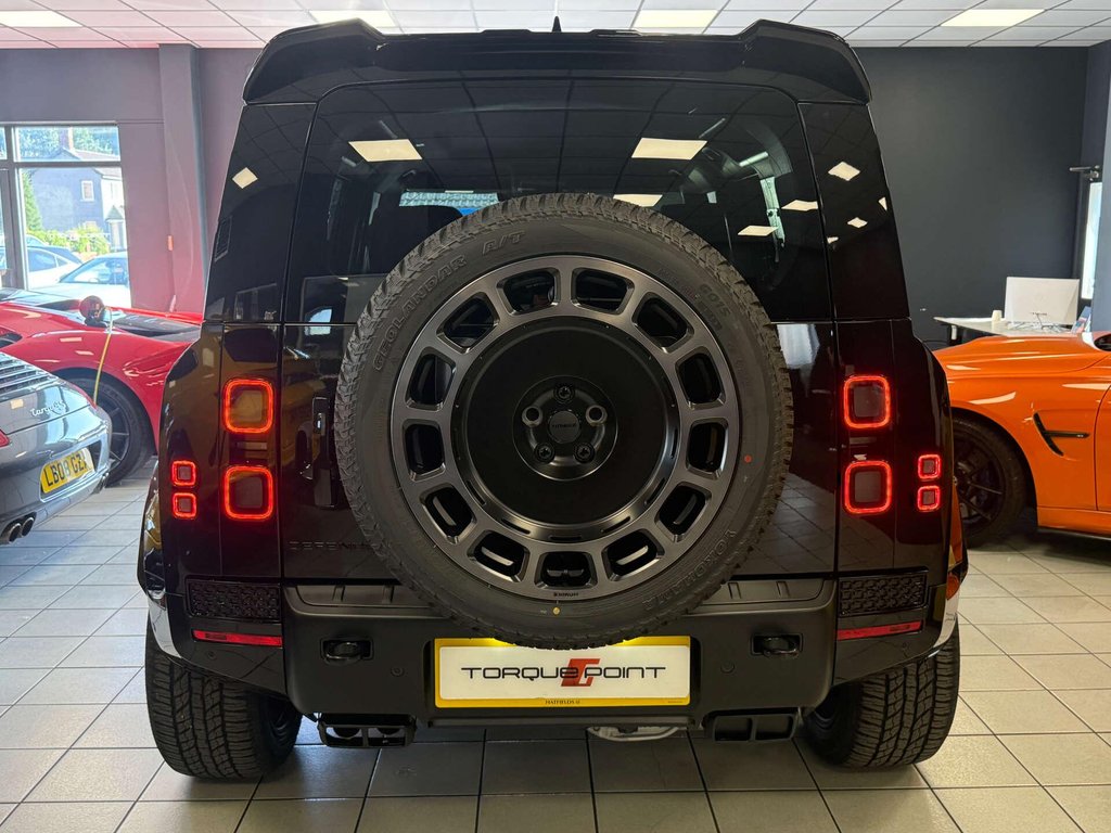 USED 2026 26 LAND ROVER DEFENDER 3.0 Defender Hard Top X-Dynamic HSE D MHEV Automatic 4WD 5dr OCTA KIT + COMMERCIAL VAT