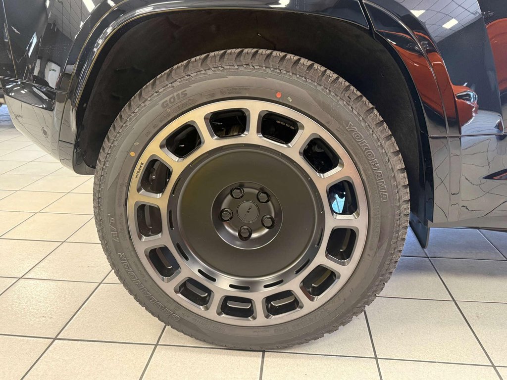 USED 2026 26 LAND ROVER DEFENDER 3.0 Defender Hard Top X-Dynamic HSE D MHEV Automatic 4WD 5dr OCTA KIT + COMMERCIAL VAT