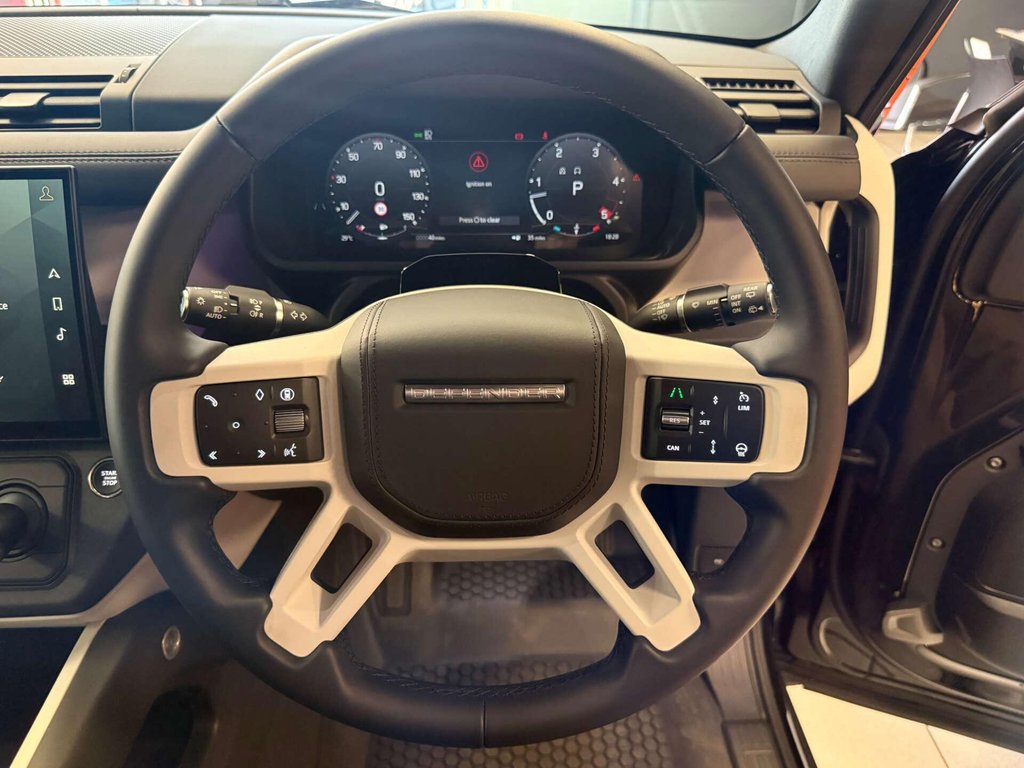 USED 2026 26 LAND ROVER DEFENDER 3.0 Defender Hard Top X-Dynamic HSE D MHEV Automatic 4WD 5dr OCTA KIT + COMMERCIAL VAT