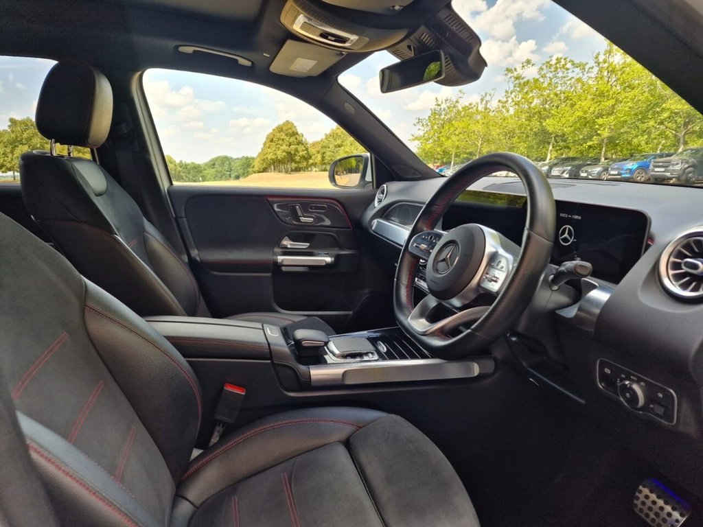USED 2020 H MERCEDES-BENZ GLB 2.0 GLB220d AMG Line (Premium Plus) SUV 5dr Diesel 8G-DCT 4MATIC Euro 6 (s/s) (190 ps) FINANCE AVAILABLE