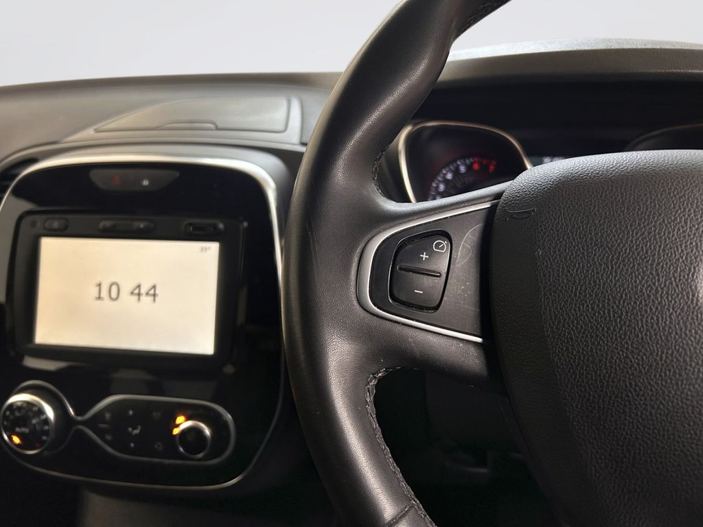 2020 Renault Captur — image 9