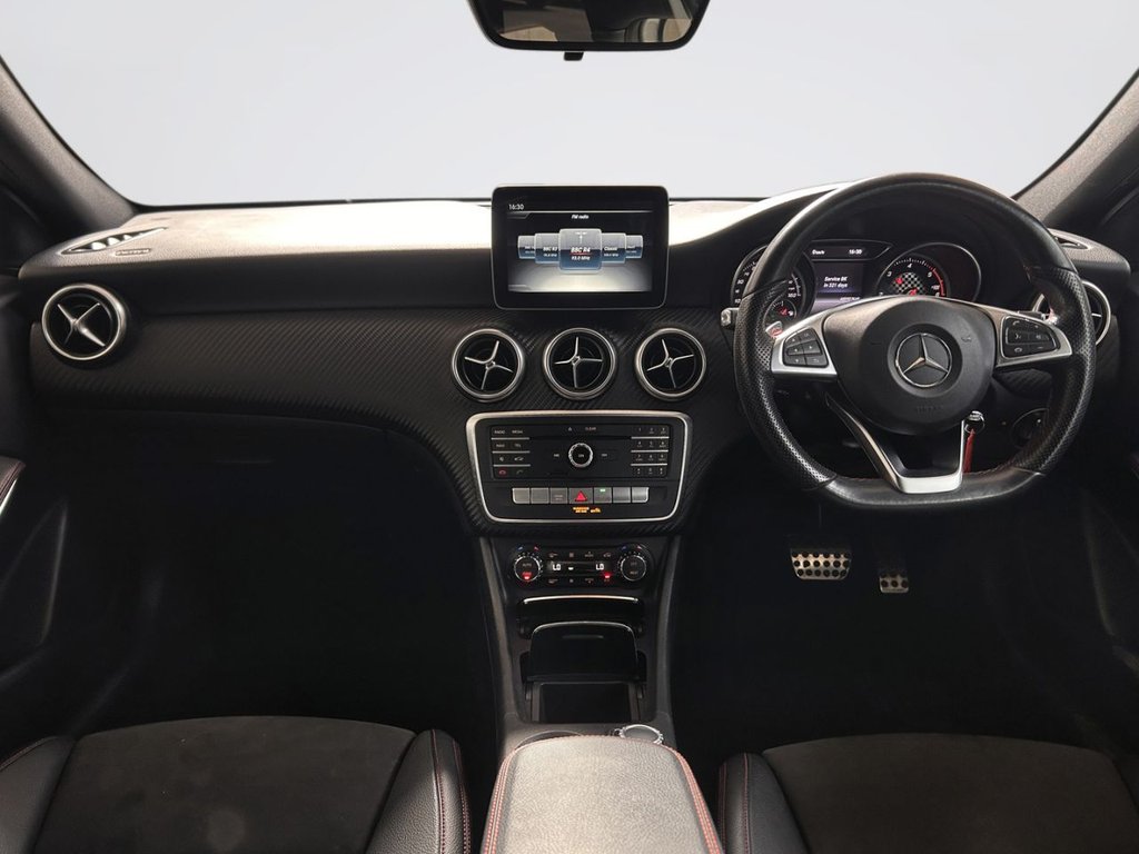 2016 Mercedes-Benz A-Class — image 3