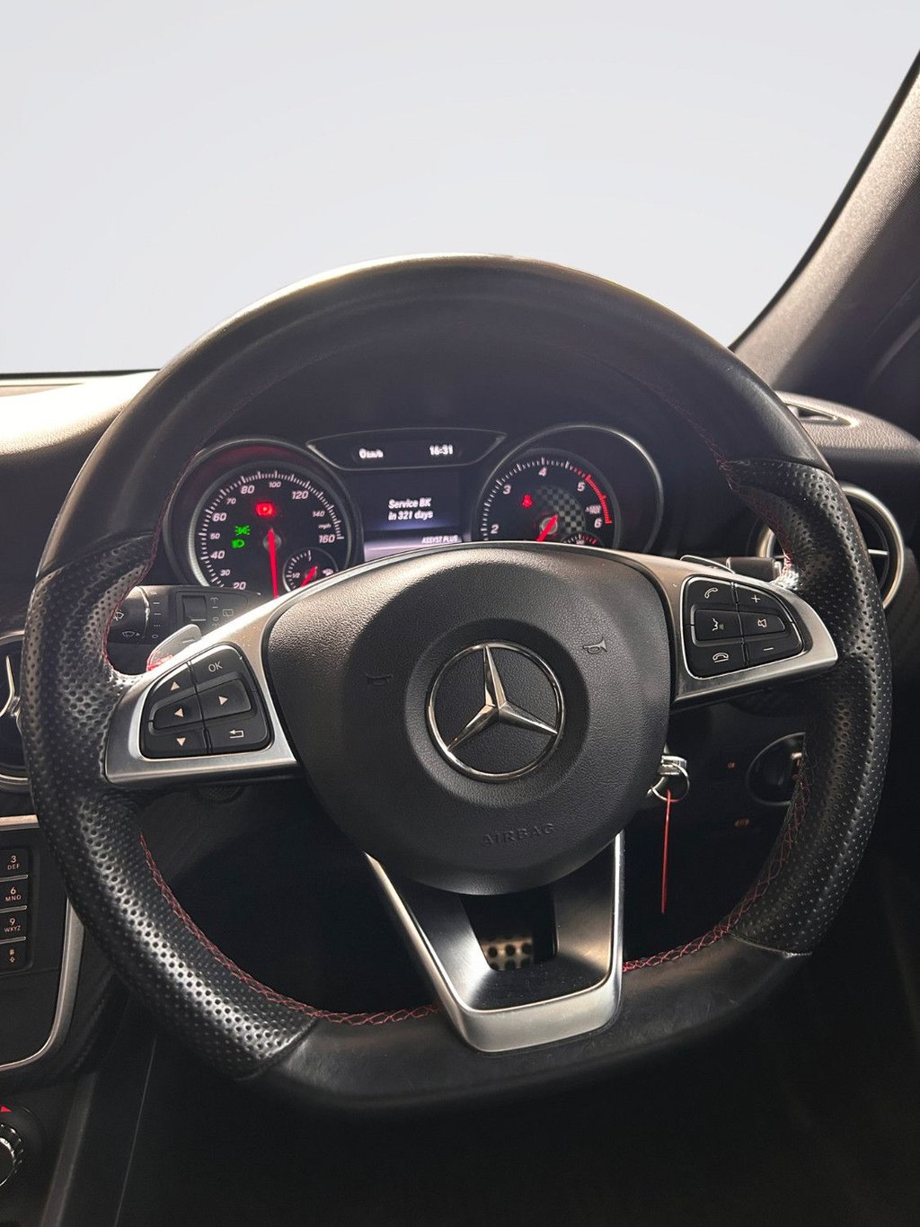 2016 Mercedes-Benz A-Class — image 14