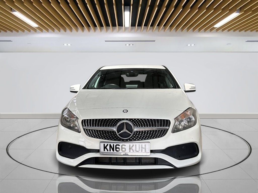 2016 Mercedes-Benz A-Class — image 2