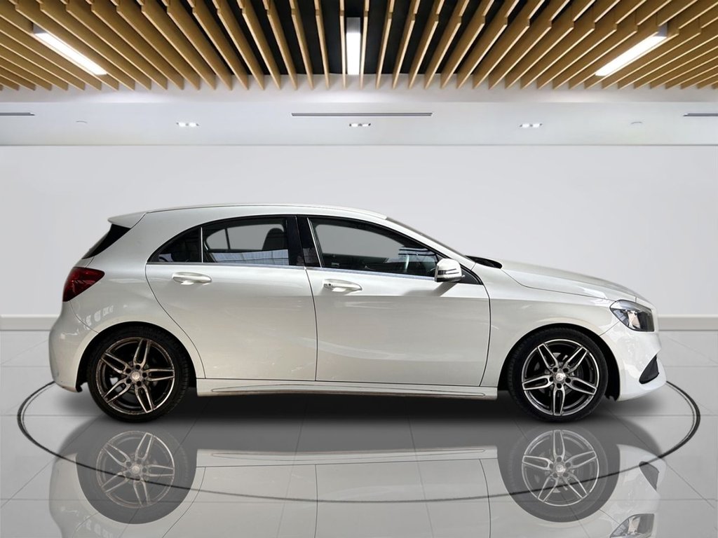 2016 Mercedes-Benz A-Class — image 9
