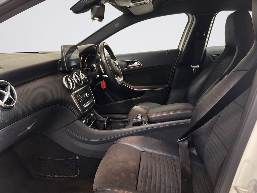 2016 Mercedes-Benz A-Class — image 11