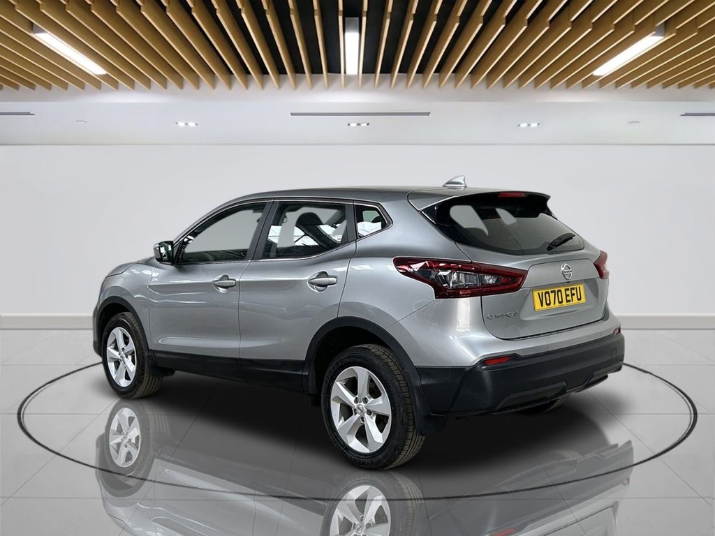 2021 Nissan Qashqai — image 4