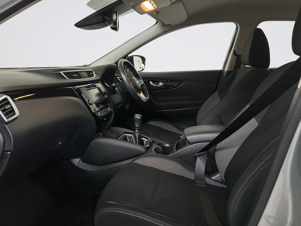 2021 Nissan Qashqai — image 8