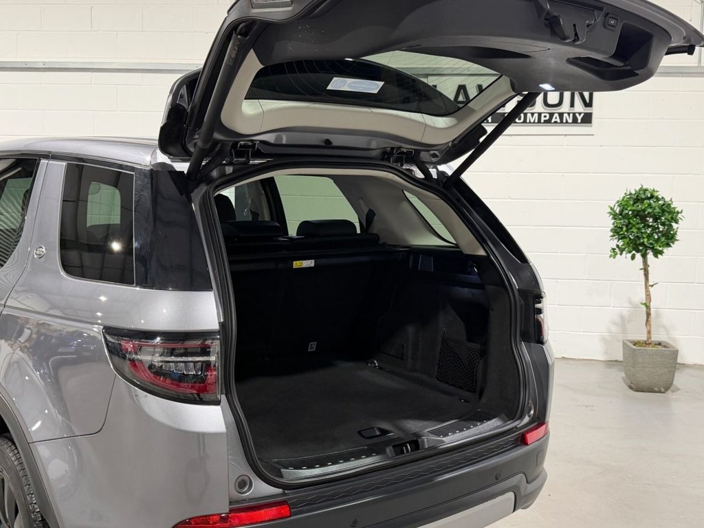 USED 2019 69 LAND ROVER DISCOVERY SPORT 2.0 D180 MHEV SE SUV 5dr Diesel Auto 4WD Euro 6 (s/s) (180 ps) 