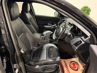 USED 2019 19 JAGUAR E-PACE 2.0 D150 R-Dynamic S SUV 5dr Diesel Manual Euro 6 (s/s) (150 ps) 