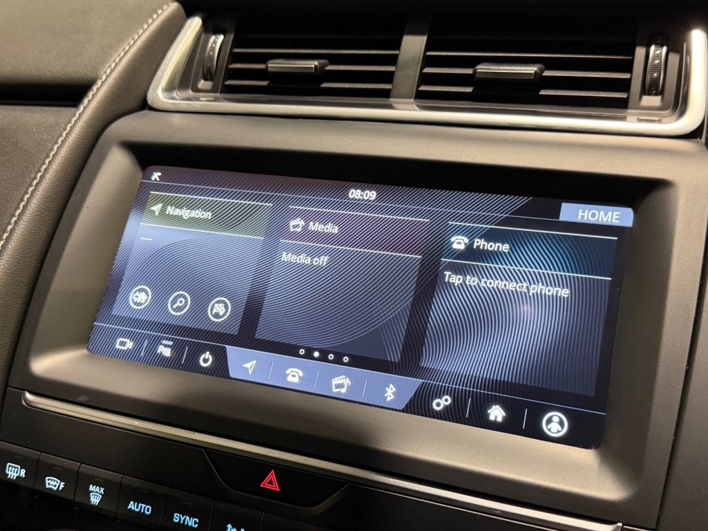 USED 2019 19 JAGUAR E-PACE 2.0 D150 R-Dynamic S SUV 5dr Diesel Manual Euro 6 (s/s) (150 ps) 