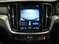 USED 2019 68 VOLVO V60 CROSS COUNTRY 2.0 D4 Auto AWD Euro 6 (s/s) 5dr Winter Pack - Black Leather