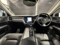 USED 2019 68 VOLVO V60 CROSS COUNTRY 2.0 D4 Auto AWD Euro 6 (s/s) 5dr Winter Pack - Black Leather
