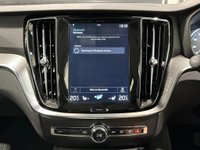 USED 2019 68 VOLVO V60 CROSS COUNTRY 2.0 D4 Auto AWD Euro 6 (s/s) 5dr Winter Pack - Black Leather