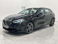 USED 2022 22 BMW 1 SERIES 1.5 118i M Sport (LCP) DCT Euro 6 (s/s) 5dr Auto -Sat Nav- Black Sapphire