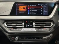 USED 2022 22 BMW 1 SERIES 1.5 118i M Sport (LCP) DCT Euro 6 (s/s) 5dr Auto -Sat Nav- Black Sapphire