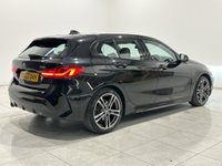 USED 2022 22 BMW 1 SERIES 1.5 118i M Sport (LCP) DCT Euro 6 (s/s) 5dr Auto -Sat Nav- Black Sapphire