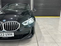 USED 2022 22 BMW 1 SERIES 1.5 118i M Sport (LCP) DCT Euro 6 (s/s) 5dr Auto -Sat Nav- Black Sapphire