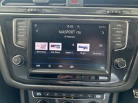 USED 2017 17 VOLKSWAGEN TIGUAN 2.0 TDI BlueMotion Tech R-Line SUV 5dr Diesel Manual Euro 6 (s/s) (150 ps) 