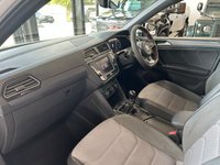 USED 2017 17 VOLKSWAGEN TIGUAN 2.0 TDI BlueMotion Tech R-Line SUV 5dr Diesel Manual Euro 6 (s/s) (150 ps) 