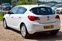 USED 2015 64 VAUXHALL ASTRA 1.4 16v Excite Hatchback 5dr Petrol Manual Euro 5 (100 ps) 2 OWNERS FROM NEW + LOW INSURNACE GROUP!