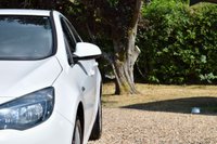 USED 2015 64 VAUXHALL ASTRA 1.4 16v Excite Hatchback 5dr Petrol Manual Euro 5 (100 ps) 2 OWNERS FROM NEW + LOW INSURNACE GROUP!