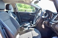 USED 2015 64 VAUXHALL ASTRA 1.4 16v Excite Hatchback 5dr Petrol Manual Euro 5 (100 ps) 2 OWNERS FROM NEW + LOW INSURNACE GROUP!