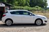 USED 2015 64 VAUXHALL ASTRA 1.4 16v Excite Hatchback 5dr Petrol Manual Euro 5 (100 ps) 2 OWNERS FROM NEW + LOW INSURNACE GROUP!