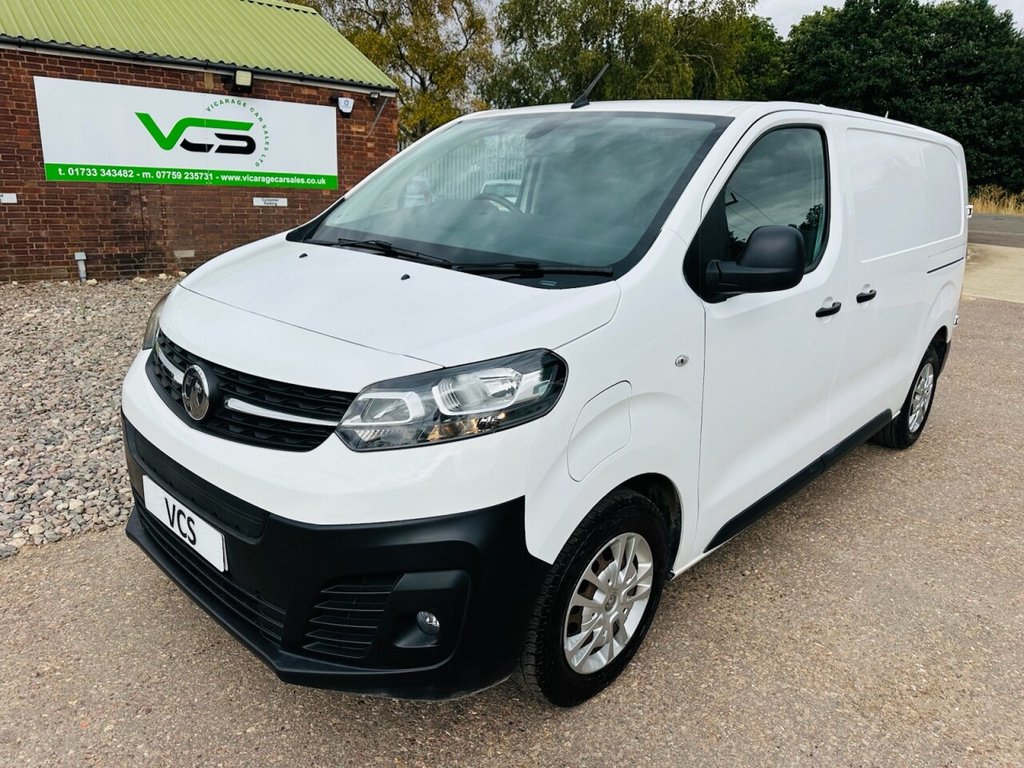 2021 VAUXHALL VIVARO
