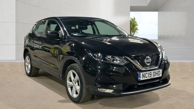 View our Nissan Qashqai 1.3 DIG-T Acenta Premium SUV 5dr Petrol Manual Euro 6 (s/s) (160 ps)