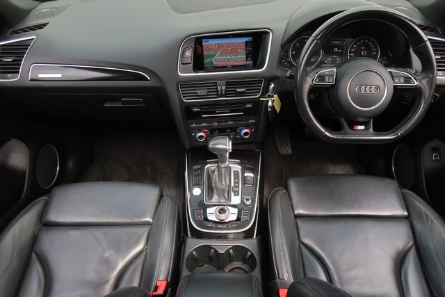 View our AUDI Q5