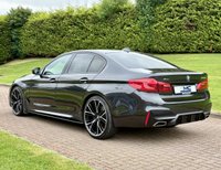 USED 2017 17 BMW 5 SERIES 3.0 530d M Sport Saloon 4dr Diesel Auto xDrive Euro 6 (s/s) (265 ps) 