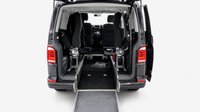 USED 2016 16 VOLKSWAGEN TRANSPORTER SHUTTLE 2.0 TDI BlueMotion Tech SE Minibus Double Cab 5dr Diesel DSG FWD SWB Euro 6 (s/s) (150 ps) Wheelchair Accessible WAV Auto