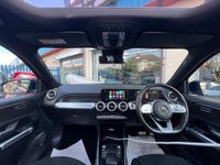 USED 2022 72 MERCEDES-BENZ GLB 1.3 GLB200 AMG Line (Premium Plus 2) 7G-DCT Euro 6 (s/s) 5dr Full MB S/H+Pan/Roof+CarPlay