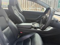 USED 2020 20 TESLA Model 3 Standard Range Plus Saloon 4dr Electric Auto RWD (241 bhp) 