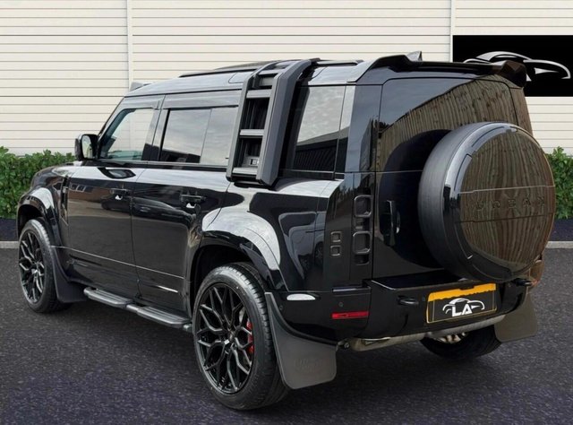 View our LAND ROVER DEFENDER 110