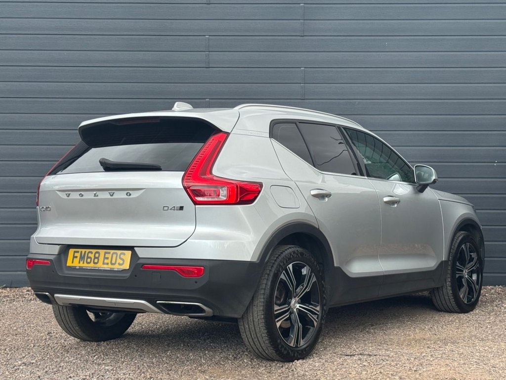 2019 Volvo XC40 — image 6
