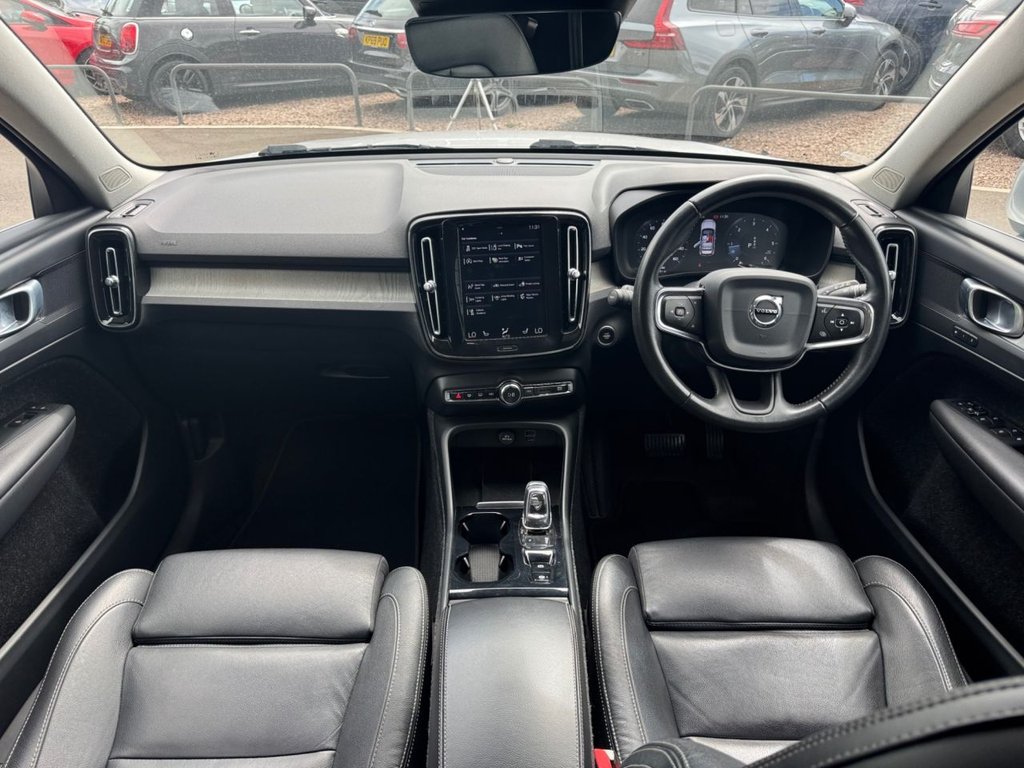 2019 Volvo XC40 — image 4