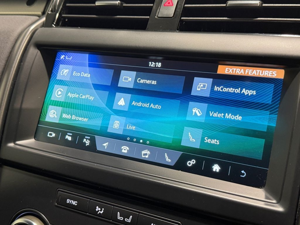 USED 2020 20 LAND ROVER DISCOVERY 3.0 SD V6 Landmark Edition SUV 5dr Diesel Auto 4WD Euro 6 (s/s) (306 ps) 