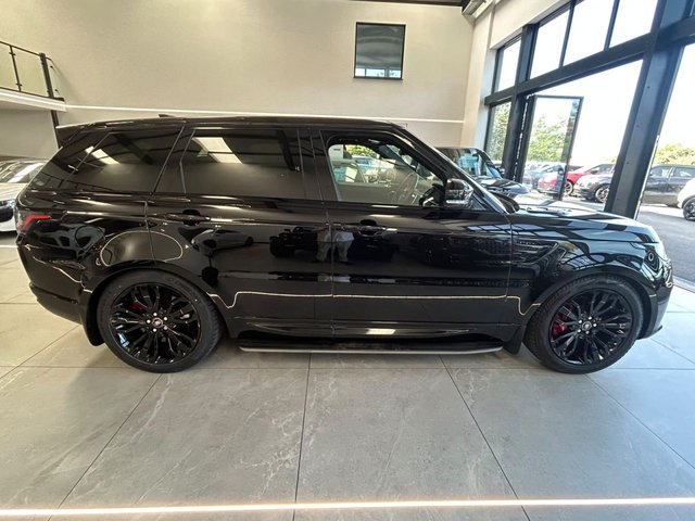 View our LAND ROVER RANGE ROVER SPORT